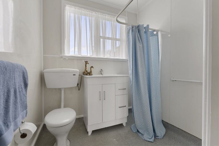 Photo of property in 26 Bell Street, Marton, 4710