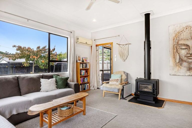 Photo of property in 28 Marsden Road, Stoke, Nelson, 7011