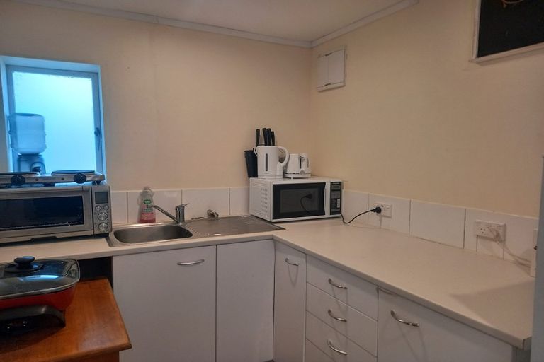 Photo of property in 7 Sea Vista Avenue, Beach Haven, Auckland, 0626