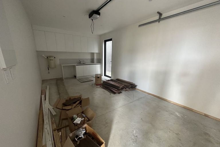 Photo of property in 17 Coast Garden Drive, Hobsonville, Auckland, 0616