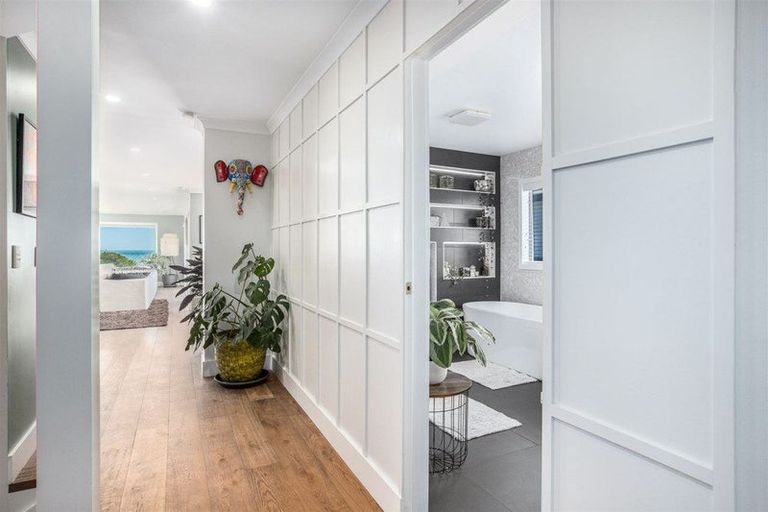 Photo of property in 249 Manly Street, Paraparaumu Beach, Paraparaumu, 5032