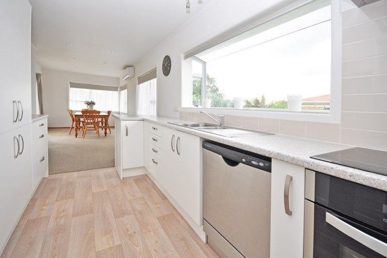 Photo of property in 8 Beresford Street, Pukekohe, 2120