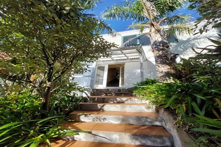 Photo of property in 159 Mairangi Road, Wilton, Wellington, 6012