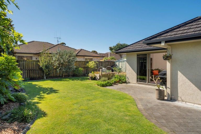 Photo of property in 23 Inverness Drive, Pyes Pa, Tauranga, 3112