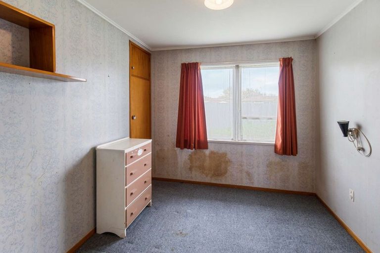 Photo of property in 8 Waterford Place, Westbrook, Palmerston North, 4412