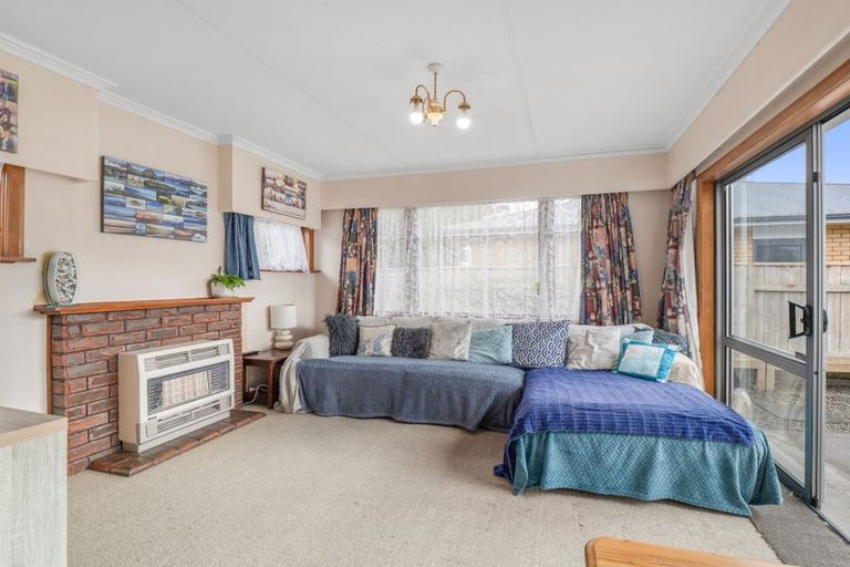 Photo of property in 25 Vernon Avenue, Takaro, Palmerston North, 4412