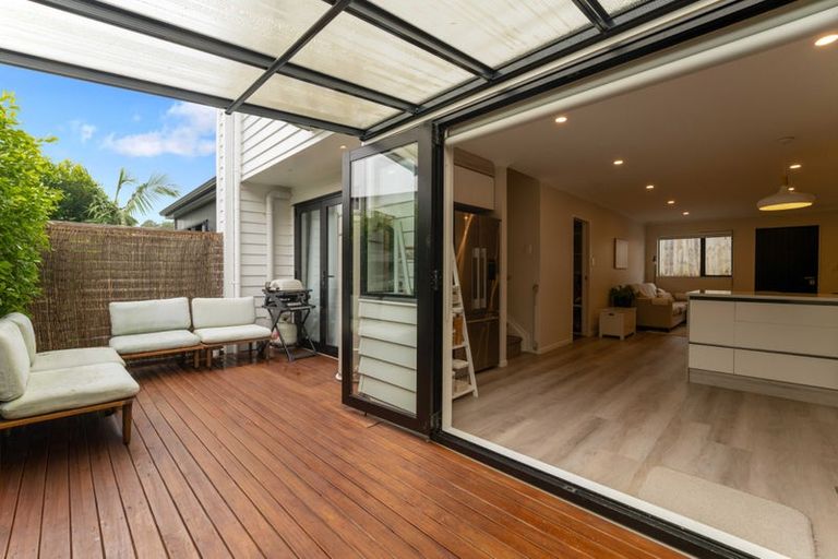 Photo of property in 79c Granville Drive, Massey, Auckland, 0614
