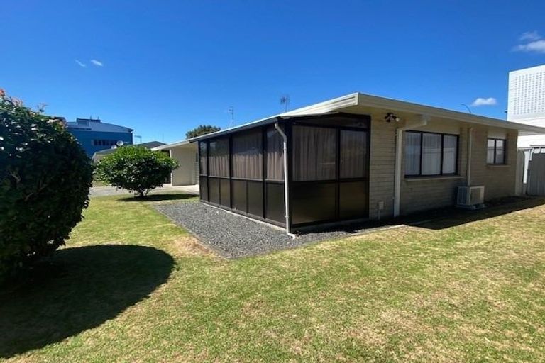 Photo of property in 936a Cameron Road, Gate Pa, Tauranga, 3112