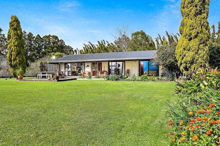 Photo of property in 28 Karaka Road, Whenuapai, Auckland, 0618