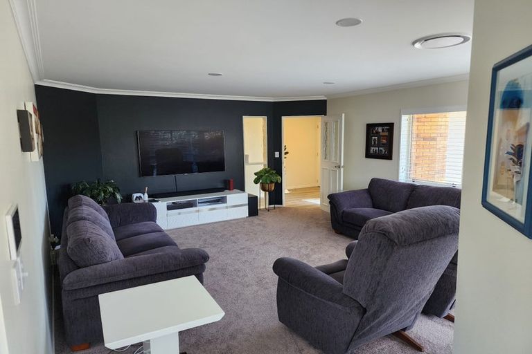 Photo of property in 37 Lotus Avenue, Mount Maunganui, 3116