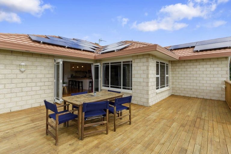 Photo of property in 85 Emerald Hill Drive, Birchville, Upper Hutt, 5018