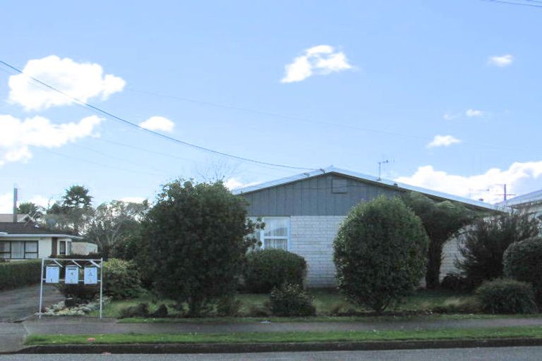 Photo of property in 3/4 Wrack Street, Kensington, Whangarei, 0112