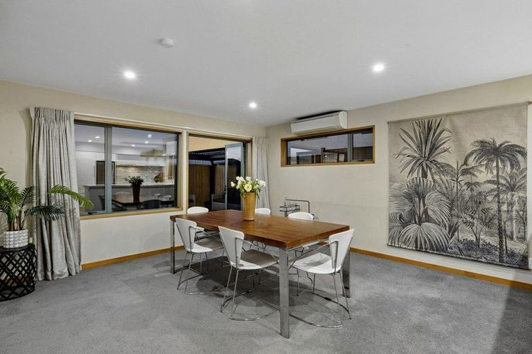 Photo of property in 17 Shandon Road, Vauxhall, Dunedin, 9013