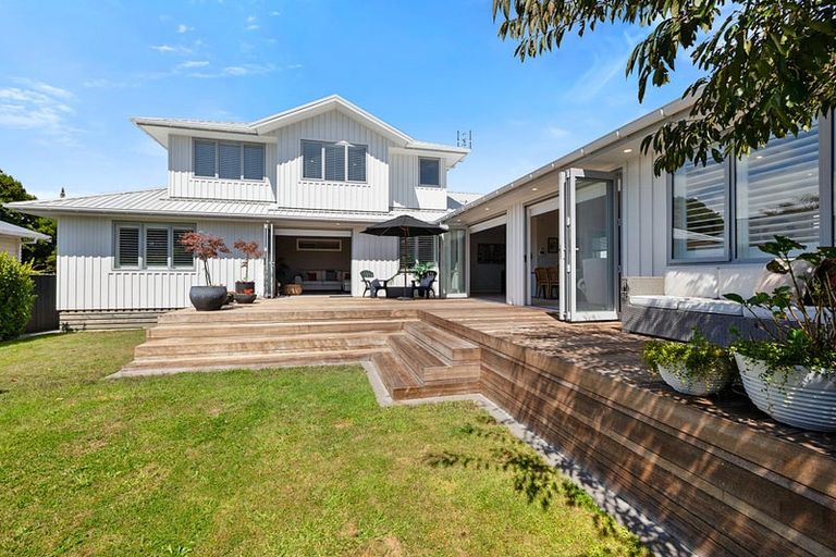 Photo of property in 62 Pendarves Street, New Plymouth, 4310