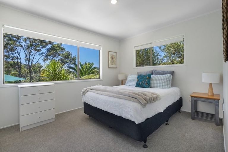 Photo of property in 45 Cochrane Avenue, Arkles Bay, Whangaparaoa, 0932
