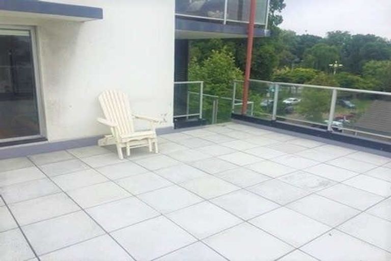 Photo of property in 20/15 Peterborough Street, Christchurch Central, Christchurch, 8013