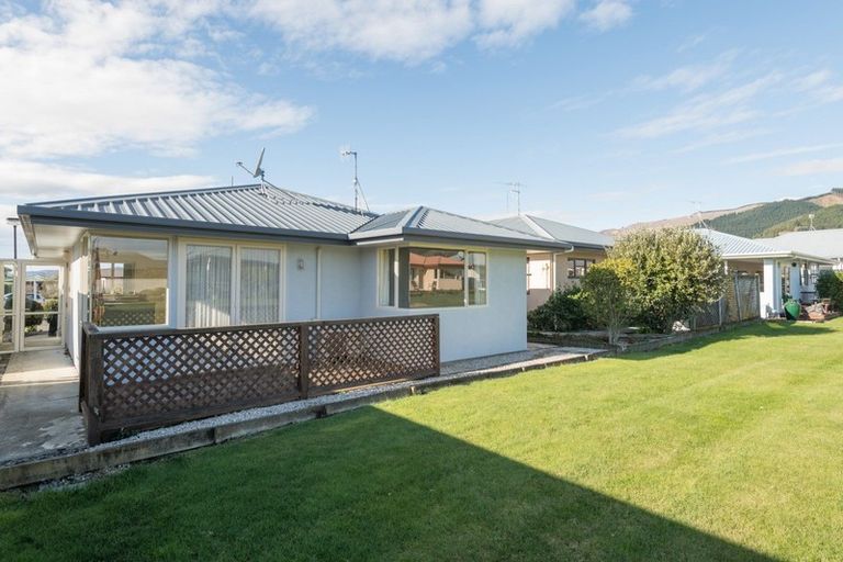 Photo of property in 40 The Drive, Richmond, 7020