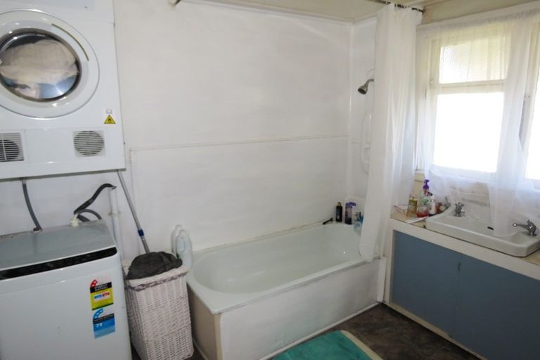 Photo of property in 2 Smith Street, Reefton, 7830