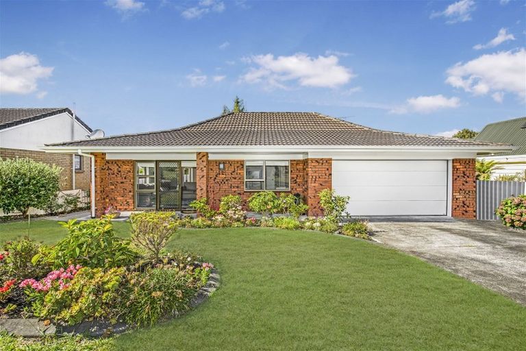 Photo of property in 1/25 Gills Avenue, Papakura, 2110