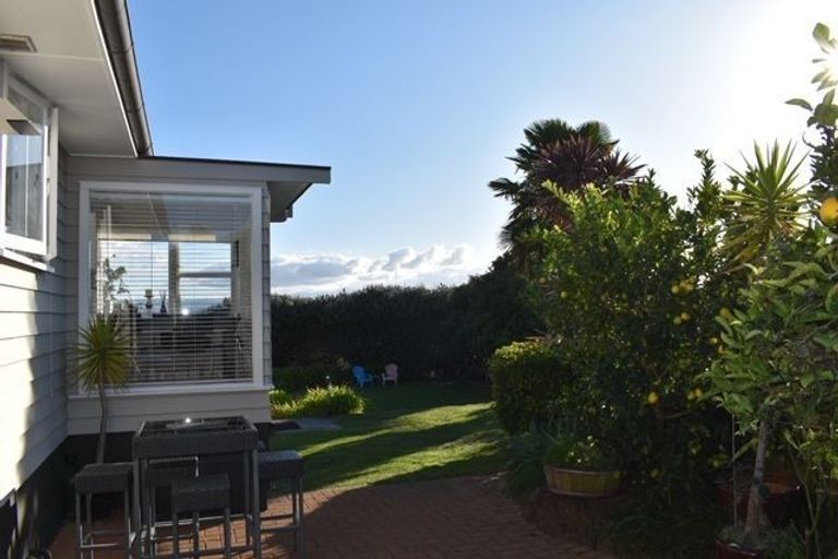 Photo of property in 373 Ngatai Road, Bellevue, Tauranga, 3110