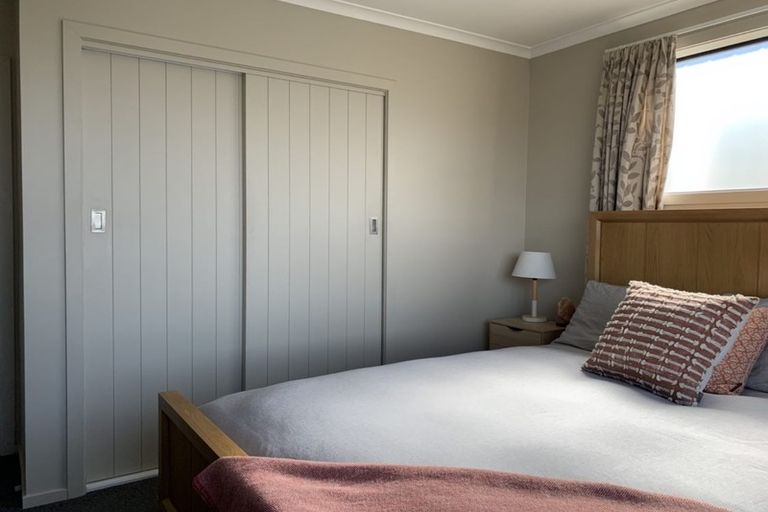 Photo of property in 18 Pringle Street, Waimataitai, Timaru, 7910