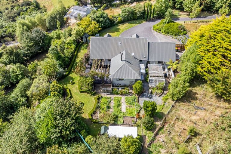 Photo of property in 29 Drummond Crescent, Kelson, Lower Hutt, 5010