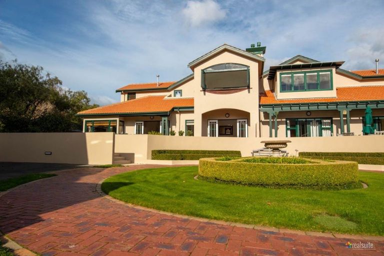 Photo of property in 4/341 Fergusson Drive, Heretaunga, Upper Hutt, 5018