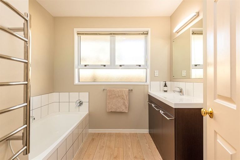 Photo of property in 46 Regency Crescent, Redwood, Christchurch, 8051