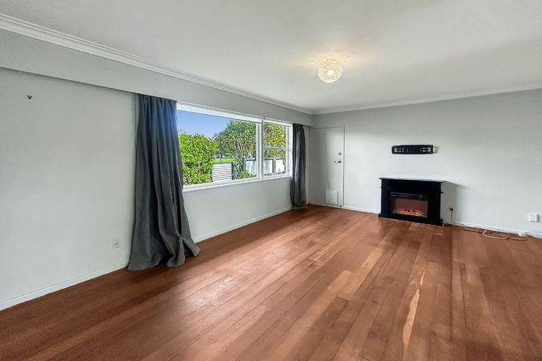 Photo of property in 2 Park Road, West End, Palmerston North, 4412