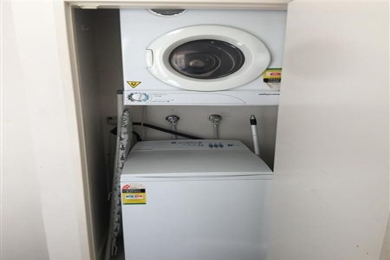 Photo of property in The Quay, 3/332a2 Lambton Quay, Wellington Central, Wellington, 6011