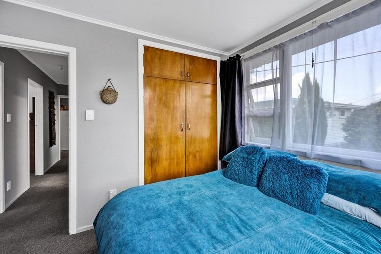 Photo of property in 30 Antonio Street, Stratford, 4332