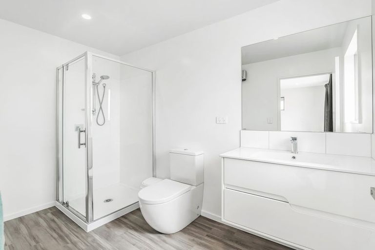 Photo of property in 17 Lewis Crescent, Rolleston, 7614