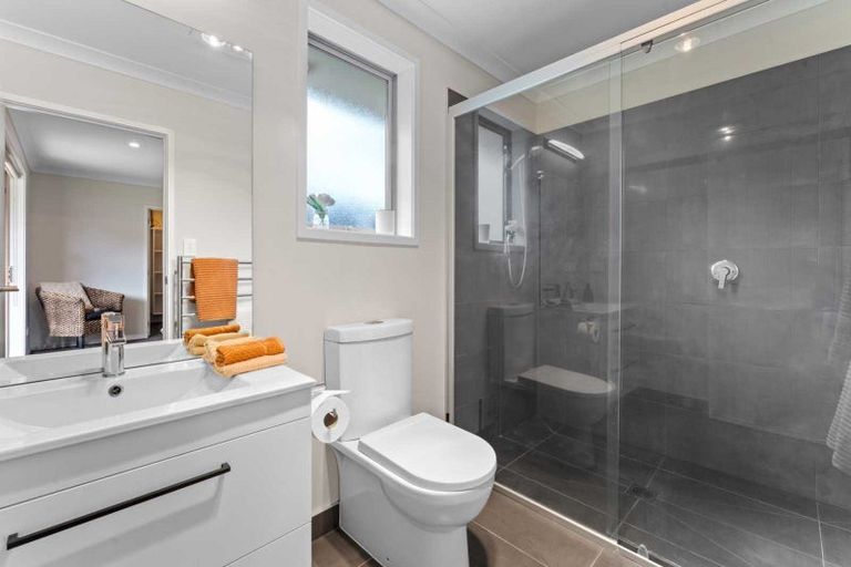 Photo of property in 118 Hillpark Drive, Pokeno, 2402