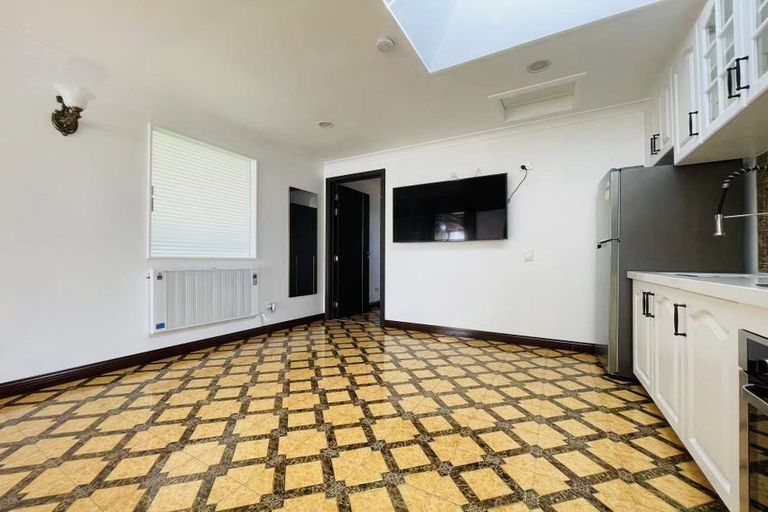 Photo of property in 5 Fraser Street, Wainuiomata, Lower Hutt, 5014