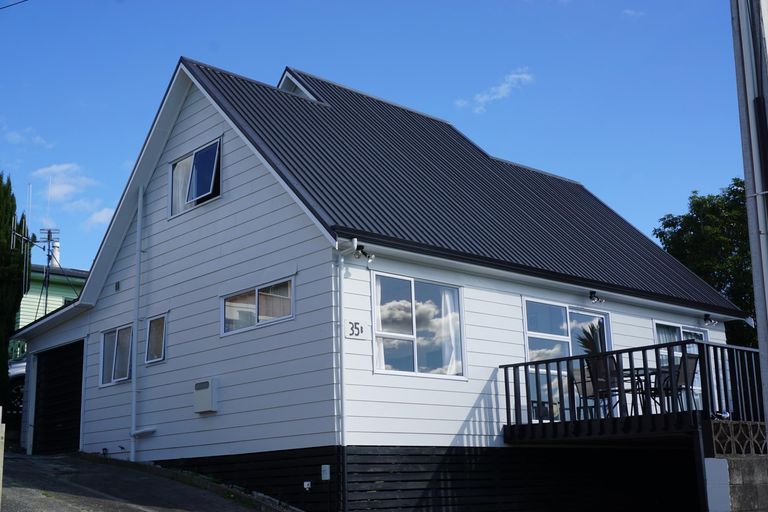 Photo of property in 35b Livingstone Avenue, Nawton, Hamilton, 3200