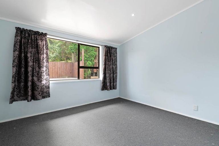 Photo of property in 626 Whangaparaoa Road, Stanmore Bay, Whangaparaoa, 0932