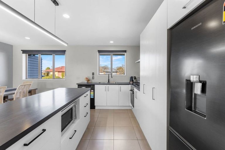 Photo of property in 70 Brookside Road, Rolleston, 7614