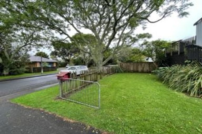 Photo of property in 4 Motuora Road, Manly, Whangaparaoa, 0930