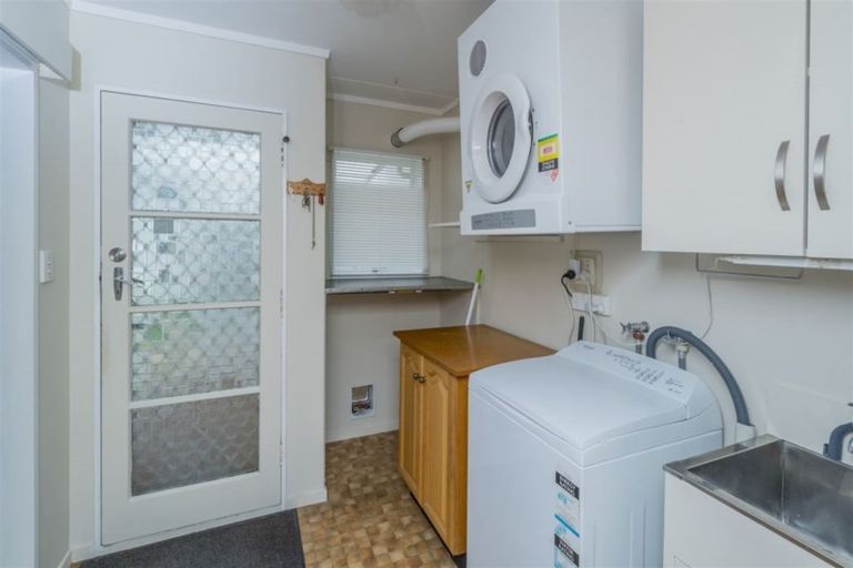 Photo of property in 48 Rimu Street, Levin, 5510