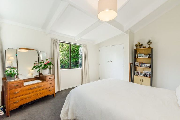 Photo of property in 34 Olive Terrace, Paraparaumu Beach, Paraparaumu, 5032