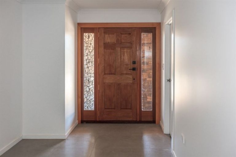 Photo of property in 4840 Christchurch Akaroa Road, Little River, 7591