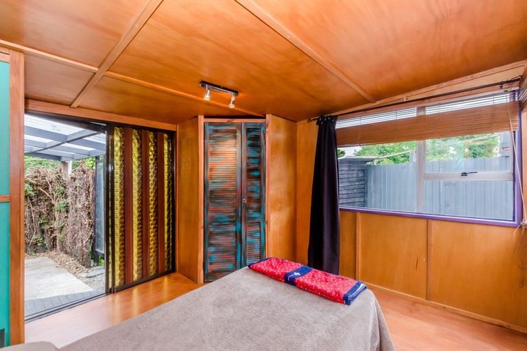 Photo of property in 14 Elizabeth Street, Waikanae, 5036