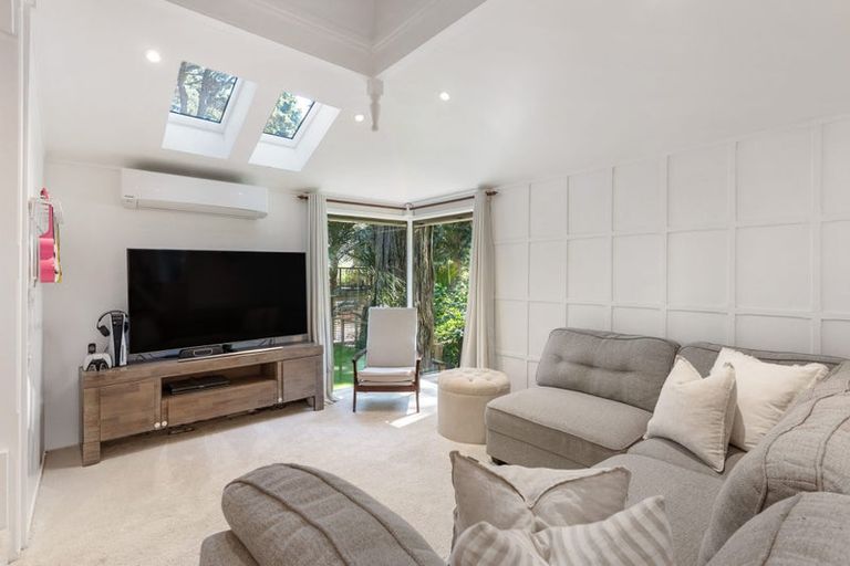 Photo of property in 25a Moore Street, Hillcrest, Auckland, 0627