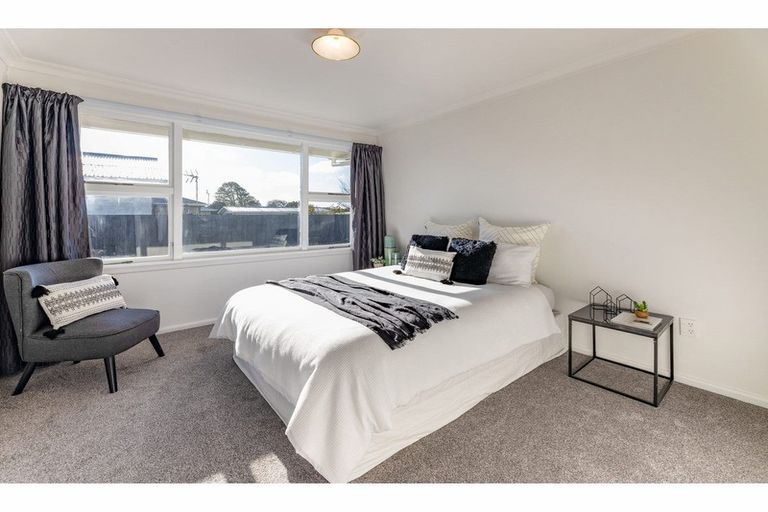 Photo of property in 6 Royalist Avenue, North New Brighton, Christchurch, 8083
