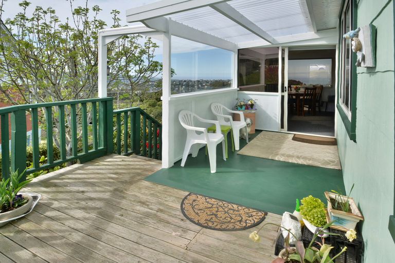 Photo of property in 35 Mooltan Street, Halfway Bush, Dunedin, 9010