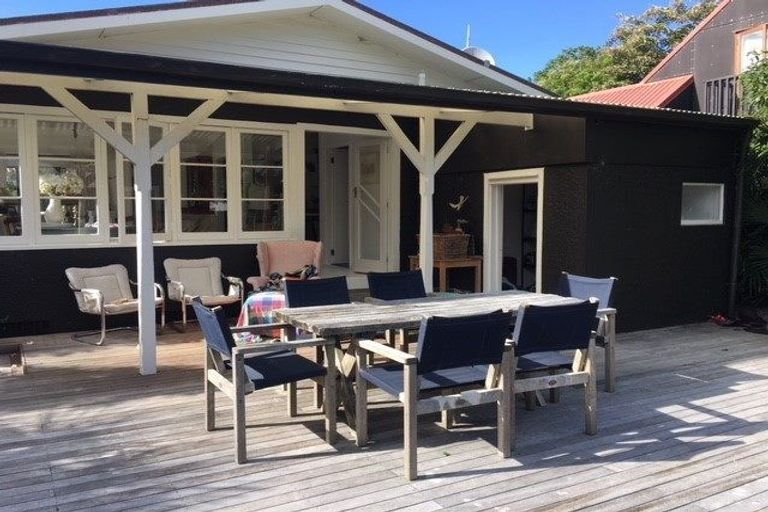 Photo of property in 29 Kuku Street, Te Awanga, 4102