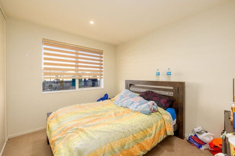 Photo of property in 1 Amelia Place, Wigram, Christchurch, 8025