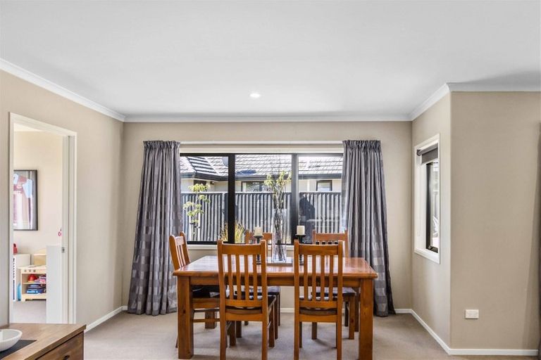 Photo of property in 16 Wootton Place, Kaiapoi, 7630