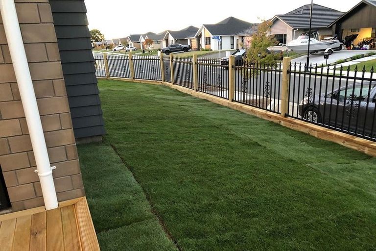 Photo of property in 12 Kaaka Street, Cambridge, 3434