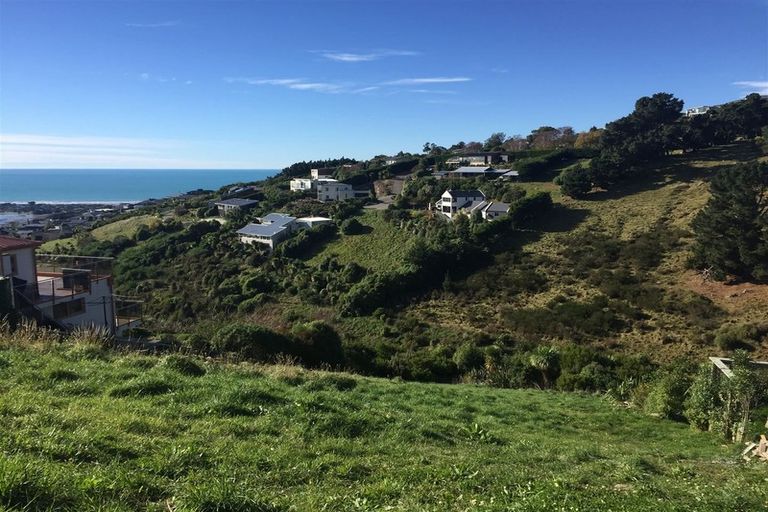 Photo of property in 8 Craigieburn Lane, Mount Pleasant, Christchurch, 8081